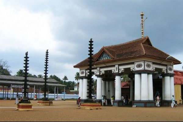 वाईकॉम महादेव मंदिर